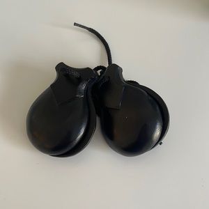 Black Castanets